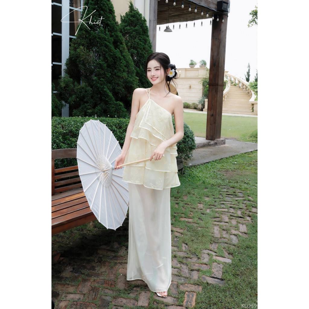 Đầm dài Khiết Style thiết kế cổ yếm xếp tầng bay bổng, chất tơ hồ điệp mềm nhẹ nữ tính KD259