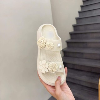 🩷🩷🩷Dép nữ hai quai ngang đính hoa cao 5cm dễ thương
