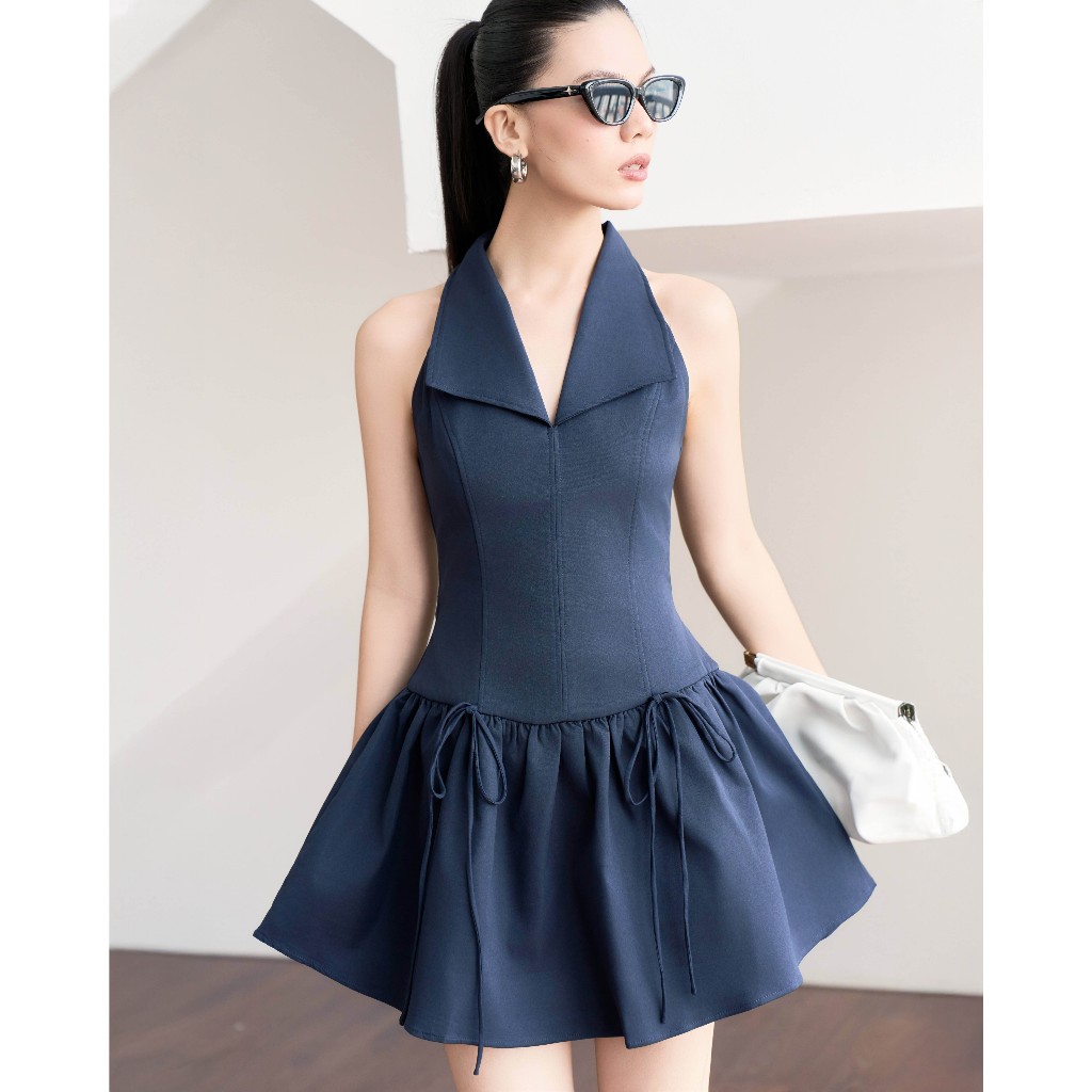 RECHIC Đầm ngắn Felity dáng xòe phối cổ V sát nách cá tính năng động | BigBuy360 - bigbuy360.vn