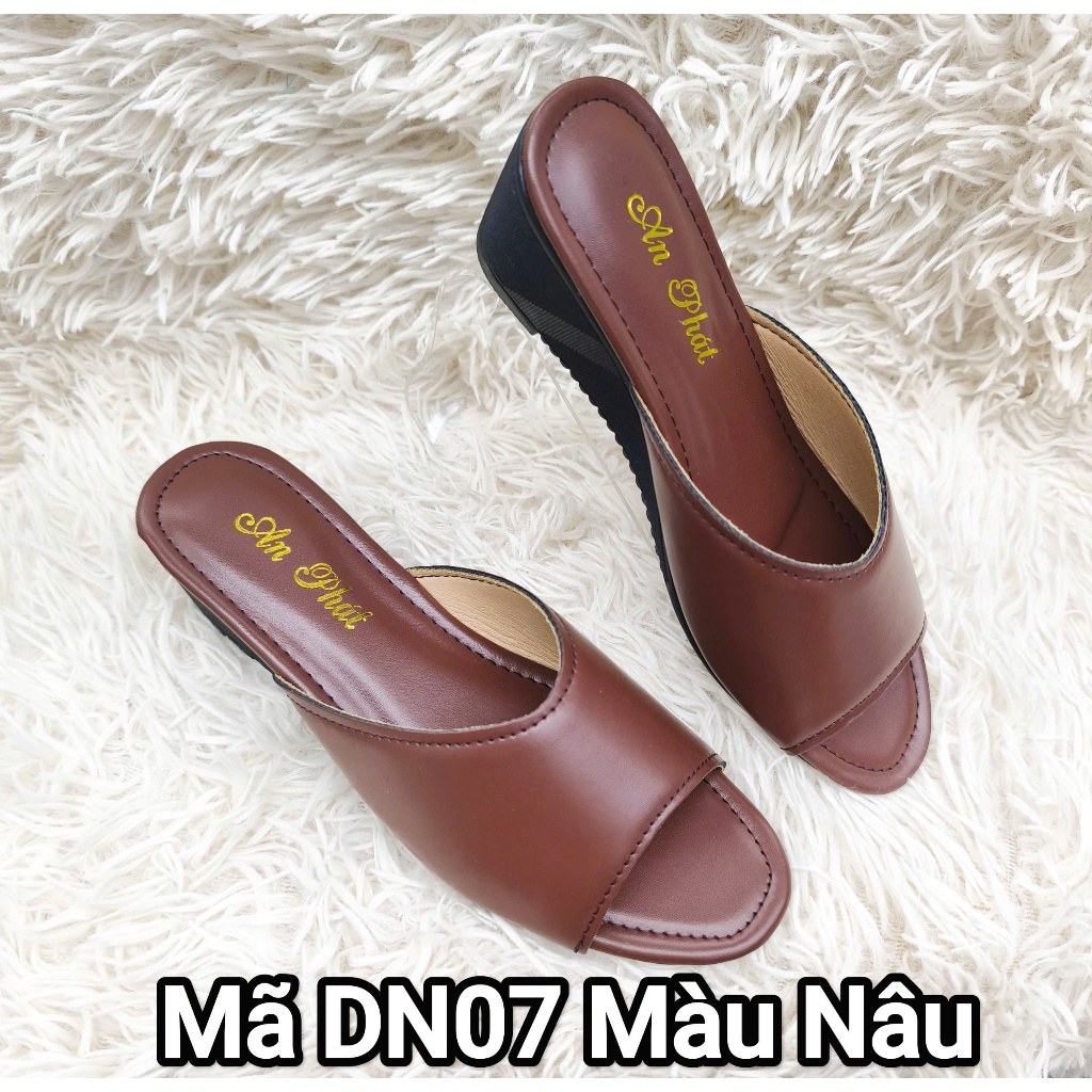 Dép nữ da thật cao cấp đế xuồng đúc cao su 5cm mã DN07T Palmyan- dép da trung niên