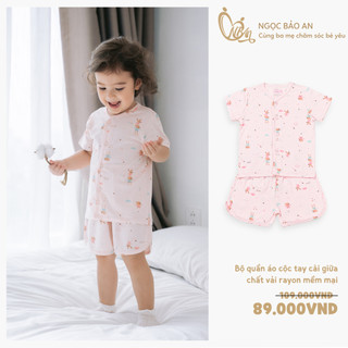 M&B (3-24M) Bộ quần áo cộc tay cài giữa co giãn tốt, chất Rayon thoáng mát, thấm hút mồ hôi cho bé