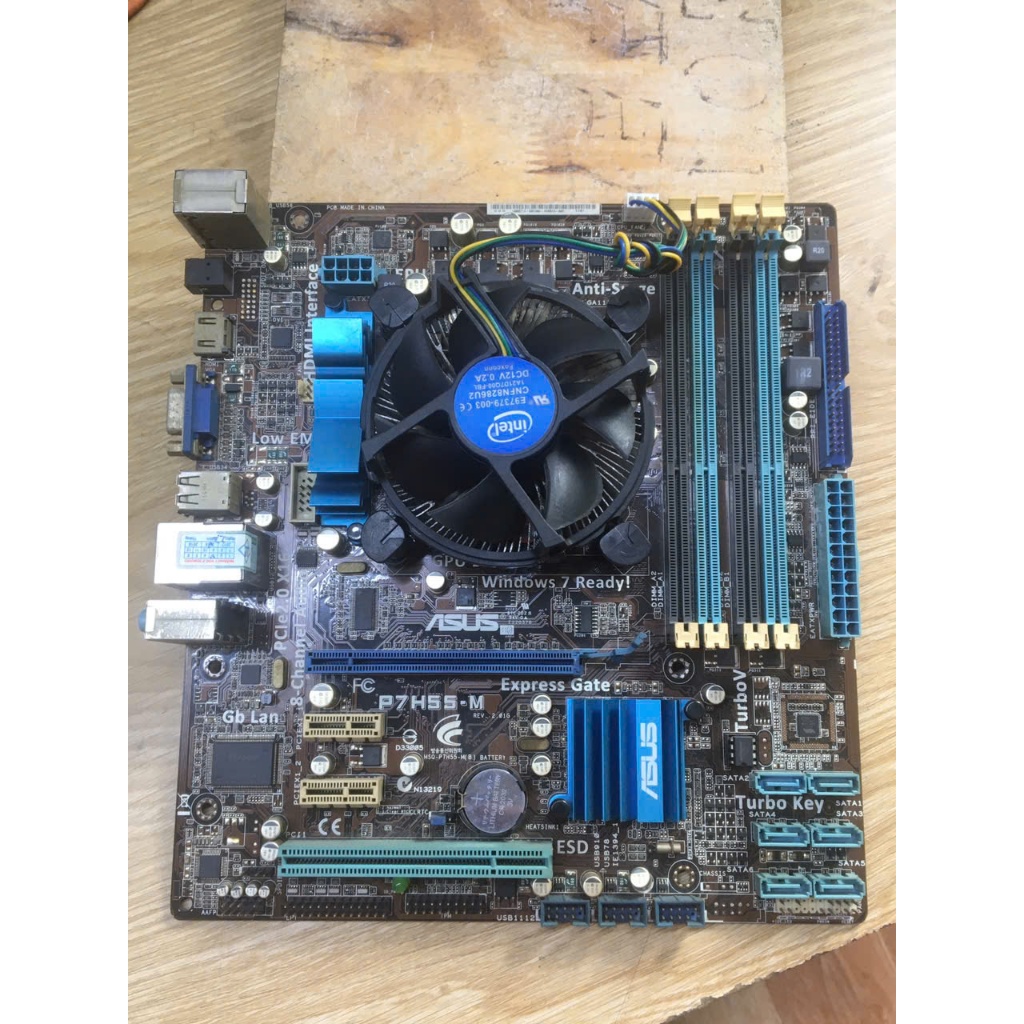 Placa de baza PC second hand ASUS P7H55D-M PRO 1156 mATX + I5-650