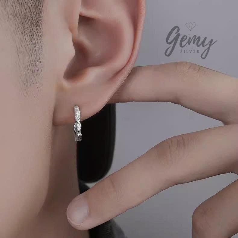 Khuyên tai nam tròn bạc 925 bông tai thiết kế basic đeo hàng ngày Dylan  (1 chiếc) | GEMY SILVER KN90