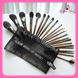 BIG SALE Bộ cọ 22 cây lông thú tự nhiên cán gỗ cho trang điểm chuyên nghiệp và cá nhân Pro