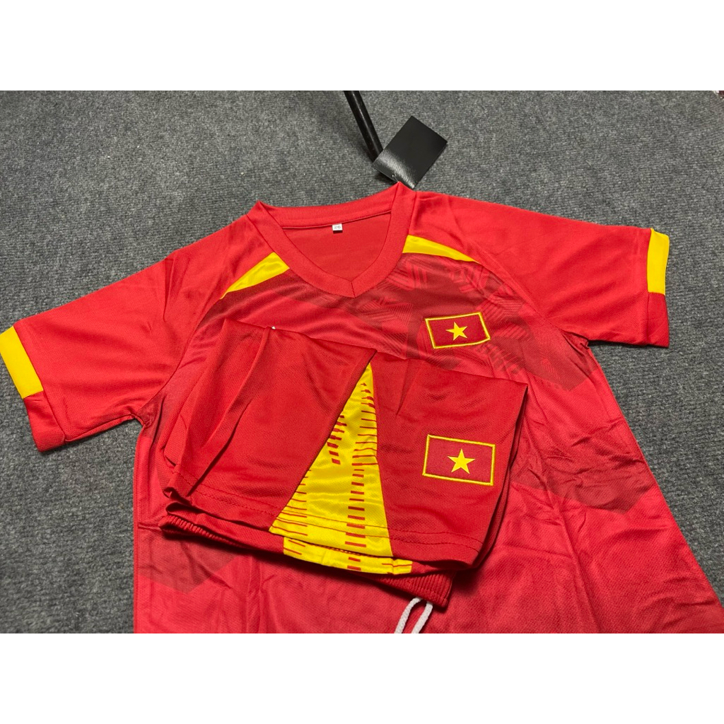 (FREE SHIP) Quần Áo Bóng Đá Trẻ Em Đội Tuyển Việt Nam 25/26 - Chuẩn Mẫu Thi Đấu - Vải Mè Kim Cao Cấp