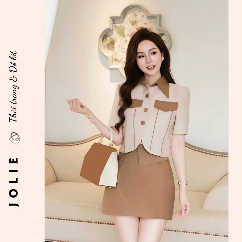 Set Áo Croptop Cổ Bẻ Túi Cách Điệu & Chân Váy Chữ A Phối Nếp