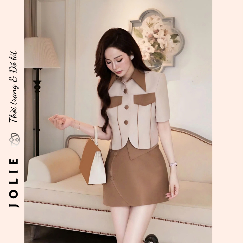 Set Áo Croptop Cổ Bẻ Túi Cách Điệu & Chân Váy Chữ A Phối Nếp