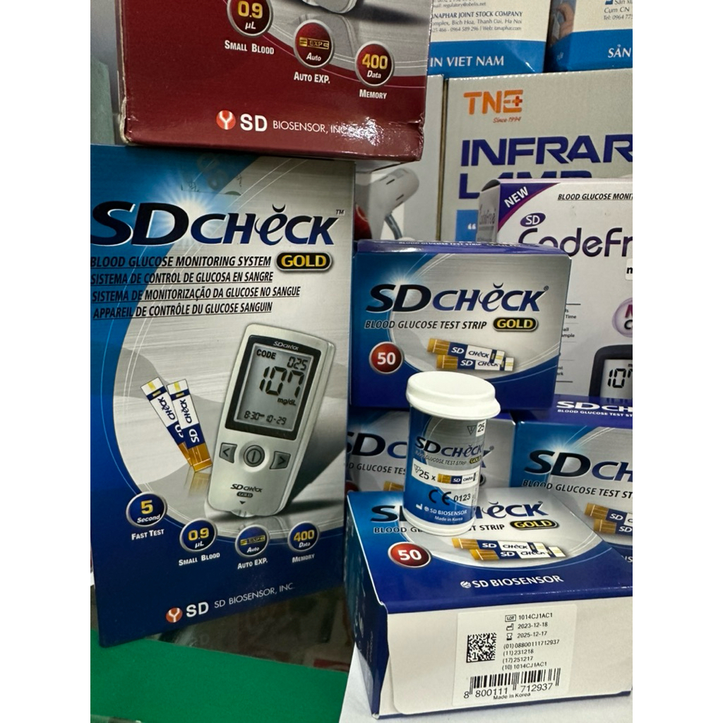 HỘP 50 test thử Que thử đường huyết SD CHECK SDCHECK GOLD 50 25 que ...