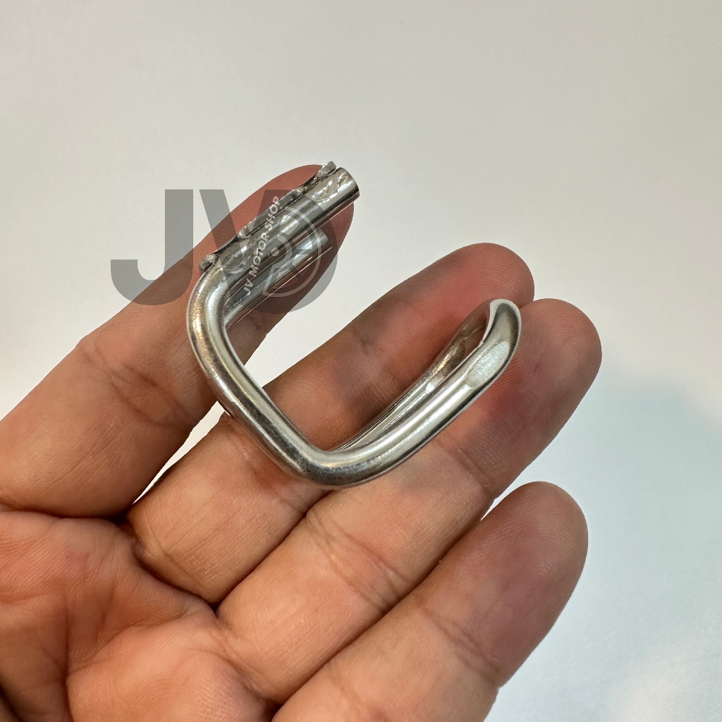 Móc chữ U Inox treo xe máy, Gọn Nhẹ – Chắc Chắn – Không rỉ sét, dễ lắp đặt