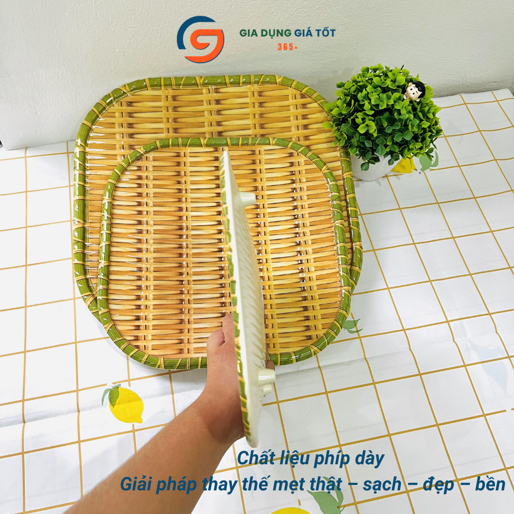 Mẹt nhựa giả mây tre đan, đĩa nhựa vuông đựng nem nướng, trái cây, đồ ăn vặt cho quán ăn và nhà hàng