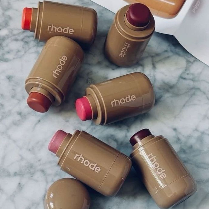 Má Hồng Rhode 5.3g/Pocket Blush/Pocket Blush The Pocket Blushes Cream Lip & Cheek By Hailey Bieber