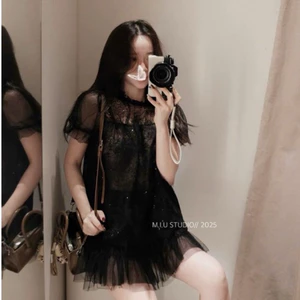 MIU.STUDIO • “Virey Set” Set áo ren hoa tay ngắn bồng thiết kế cổ bèo phối lưới cao cấp kèm váy ngắn xoè tiểu thư ( sẵn)