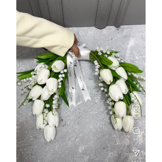 Bó hoa cưới cầm tay cô dâu HalfMoon tulip 0032