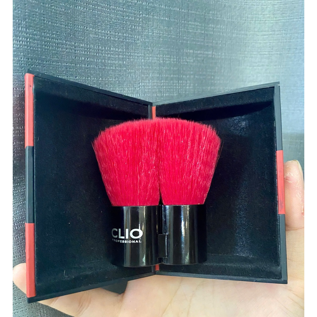 Cọ tán phấn phủ dạng bột và nén ,nhỏ gọn C LIO