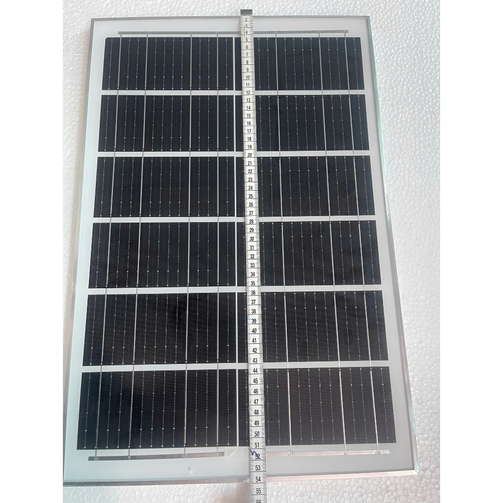 Tấm pin cho đèn năng lượng mặt trời Mono Đa tinh thể 25W - 50W | phù hợp với các đèn pha , bàn chải , đèn sân vườn.