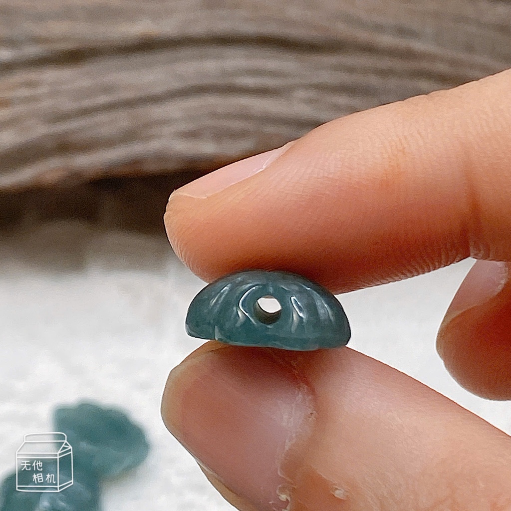 Mặt Cỏ Bốn Lá Lam Ngọc Tự Nhiên – Mang Lại May Mắn, Bình An