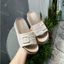 Dép Nữ Mũi Tròn Quai Ngang Đế 5 Phân Cao Su Mềm Đính Khóa Vuông Phối Nhiều Màu - T001