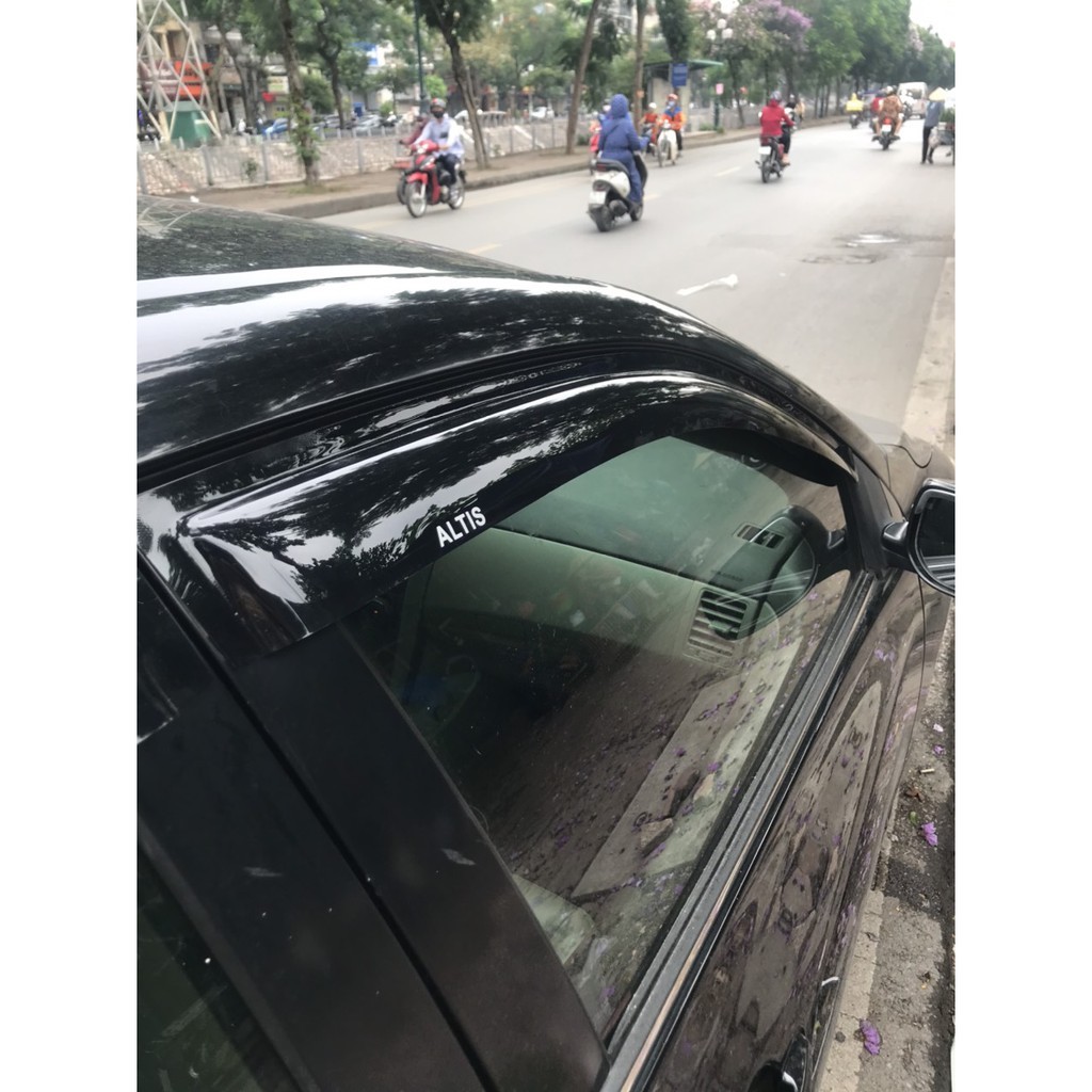 Vè che mưa xe Toyota Altis 2003 - 2025 Nhựa Đen thái cao cấp, dày dặn, sáng bóng
