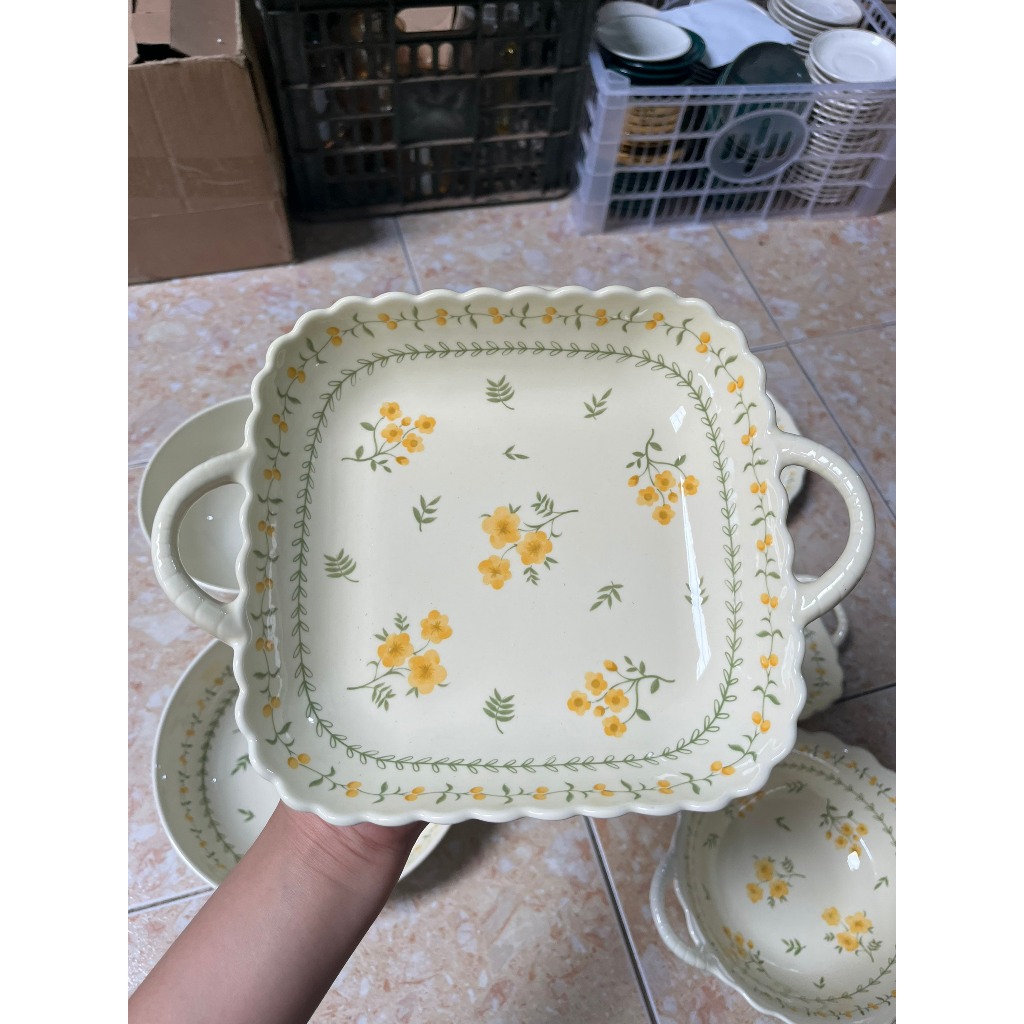 Bộ bát đĩa ăn cơm HOA CÚC VÀNG, bát đĩa gốm sứ mai vàng sang trọng cho gia đình phong cách Vintage