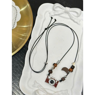 dây chuyền mặt máy ảnh đính đá cá tính hot trend