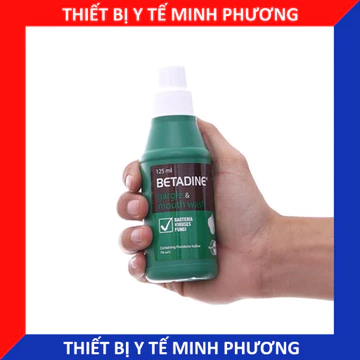 Nước súc miệng Betadine chai 125ml