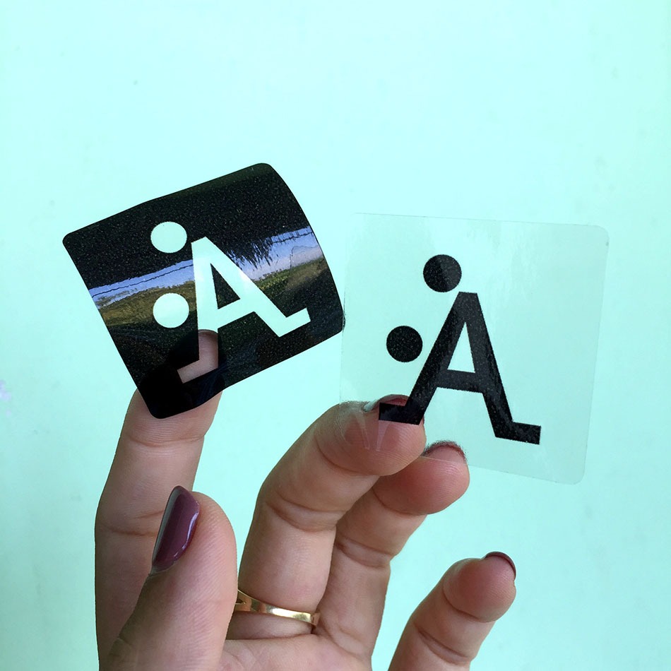 Combo 4 logo chữ AA [4 x 4cm] bựa nhân trong suốt xuyên thấu. Decal cao cấp chống nước không bay màu