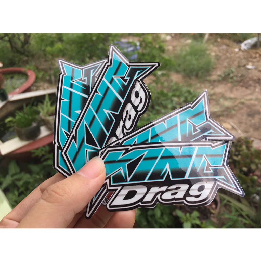Cặp chữ KingDrag xanh / đỏ [10x3.5cm]. Tùy chọn in màu khác theo ý khách. Decal hình dán logo chống nước