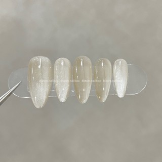 Nailbox mắt mèo ánh trăng đủ tone màu sáng da nổi bật by Bloom nail xinh lấp lánh