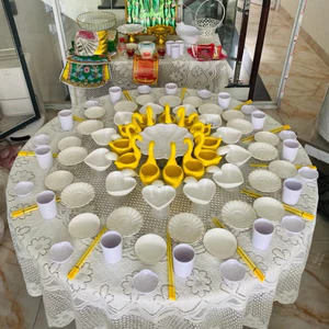 Khăn ren hoa trải bàn làm lễ cúng đầy tháng, thôi nôi, cúng căn