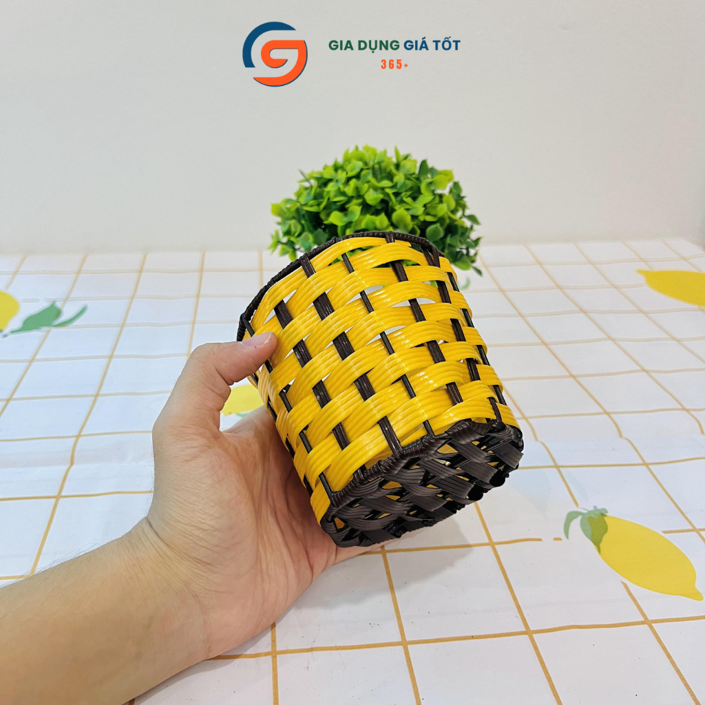 Giỏ cốc đựng giấy ăn nhựa giả mây siêu rẻ, nhỏ gọn để bàn ăn