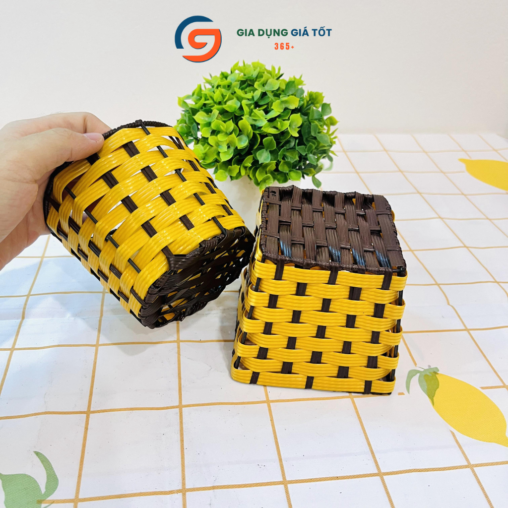 Giỏ cốc đựng giấy ăn nhựa giả mây siêu rẻ, nhỏ gọn để bàn ăn