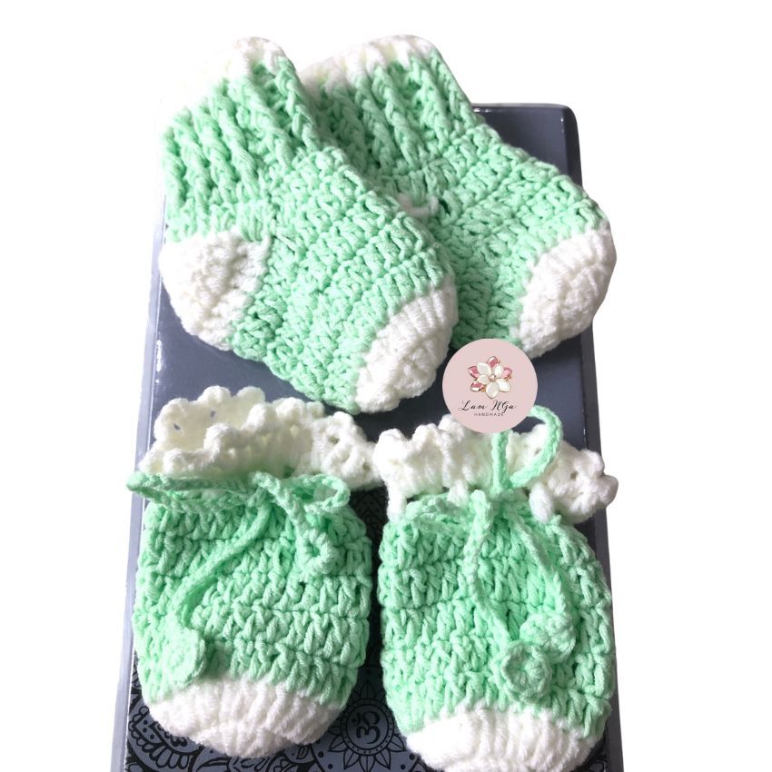 Bao Tay & Vớ Len Milk Cotton Giữ Ấm cho bé 0 - 3 tháng tuổi - Lamngahandmade