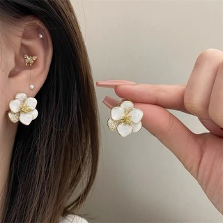 Bông tai nữ hoa trà đính đá-Khuyên tai Hàn Quốc Xinh nhẹ nhàng sang chảnh dễ phối đồ