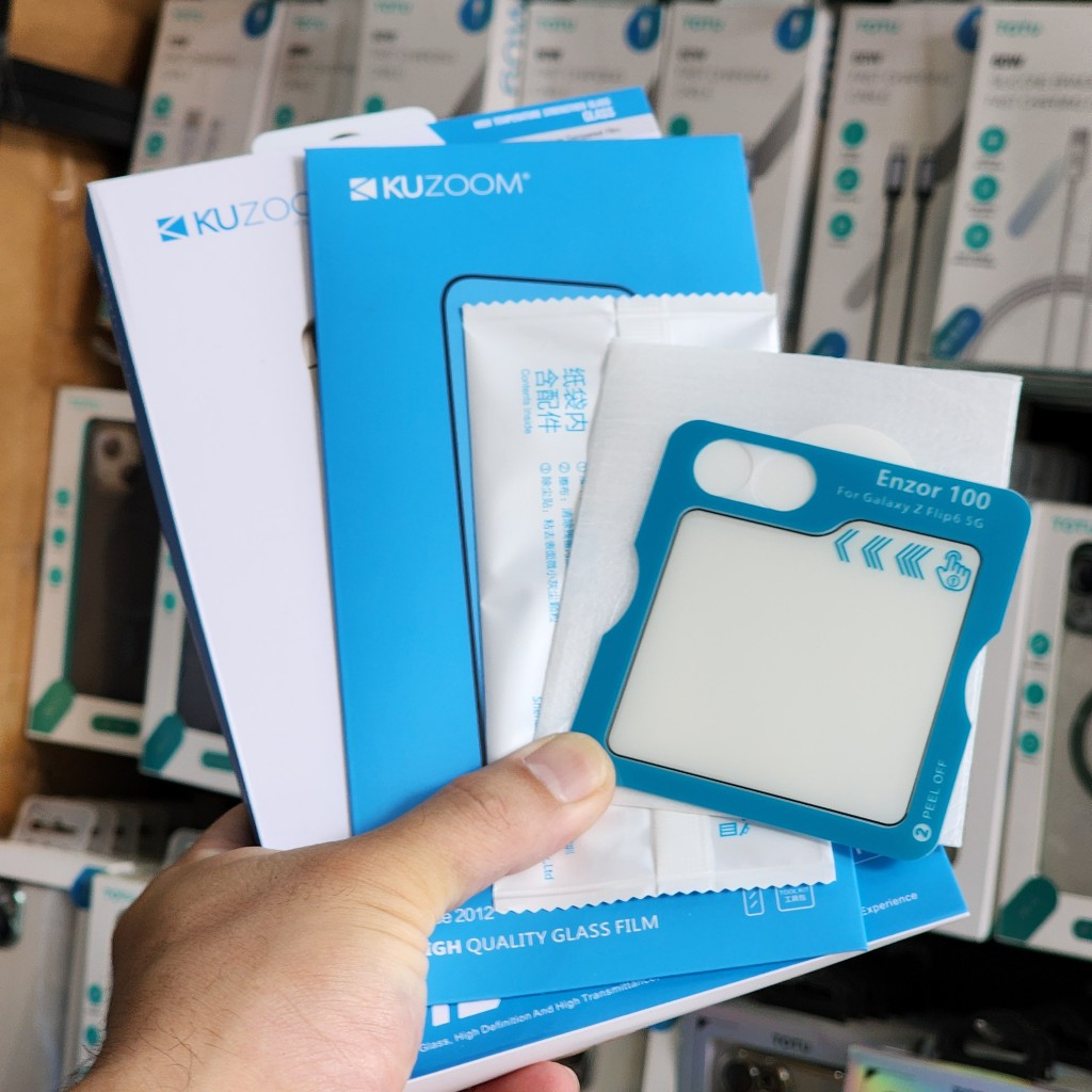 Kính cường lực Kuzoom trong suốt full màn cho Samsung Z Fold / Z Flip 3 4 5 6 7 hạn chế vân tay