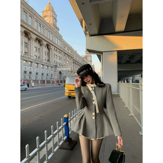 Set áo khoác dạ blazer cổ phối nơ chiết eo tà nhún kết hợp quần đùi bèo ren phong cách tiểu thư sang chảnh