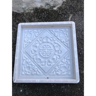 Khuôn đúc gạch lát sân, vườn nhựa pp kích thước 40x40 cm