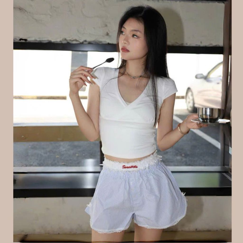 Áo thun tay ngắn ôm sát body Sicily  cổ V chéo tay nhí ATCN701