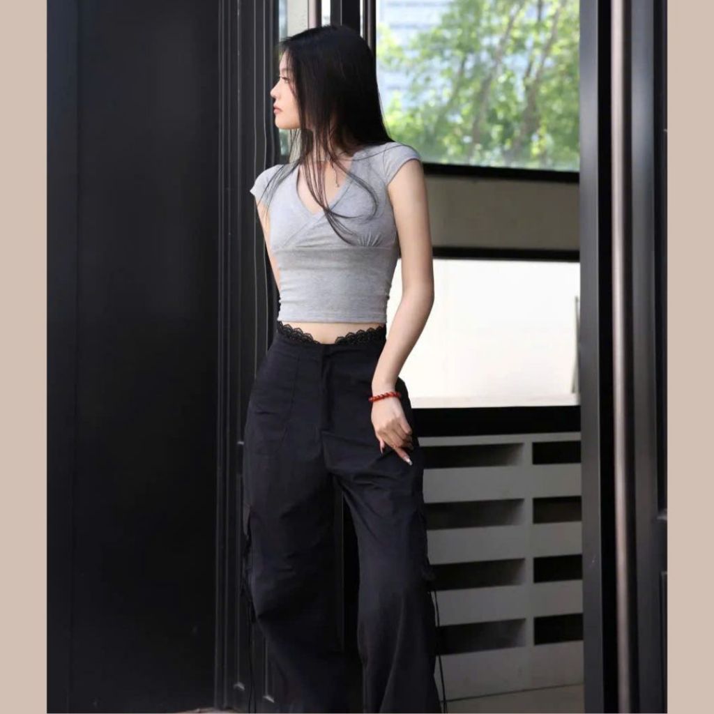 Áo thun tay ngắn ôm sát body Sicily  cổ V chéo tay nhí ATCN701