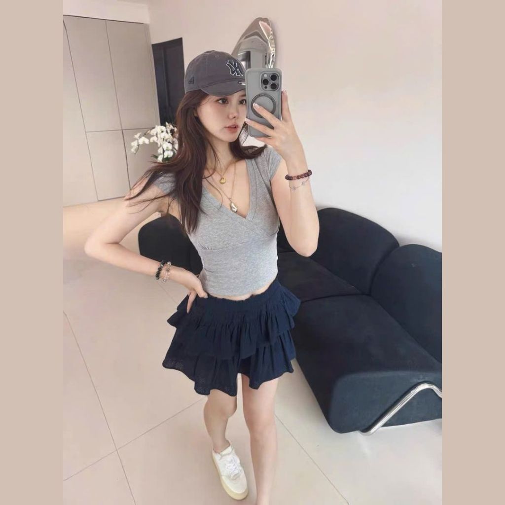 Áo thun tay ngắn ôm sát body Sicily  cổ V chéo tay nhí ATCN701