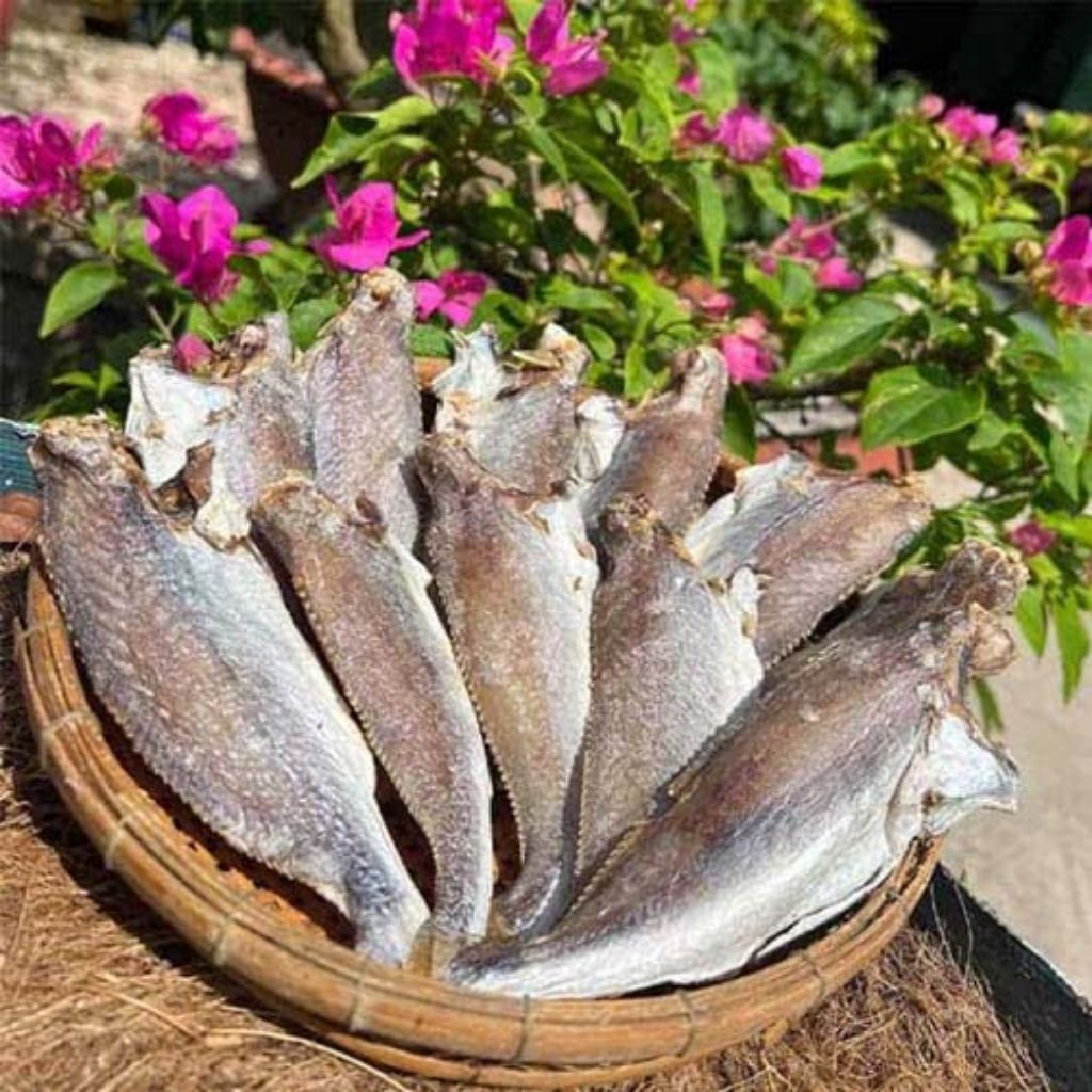 Khô Cá Đù 3 Nắng 500g (12 Con) – Cá Đù Khô Thơm Ngon, Đặc Sản Biển