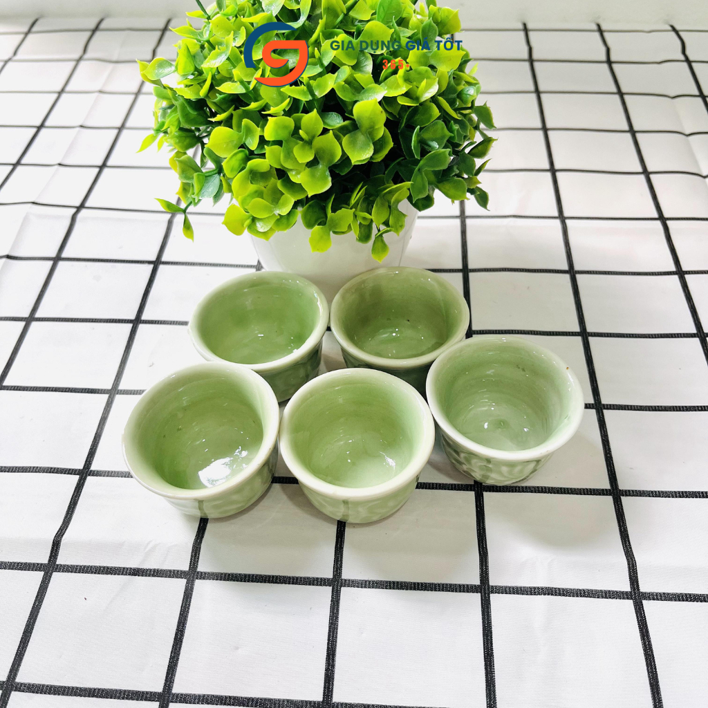 Combo 5,10 chén uống trà sứ men xanh - chén trà mini hoa văn chìm sang trọng
