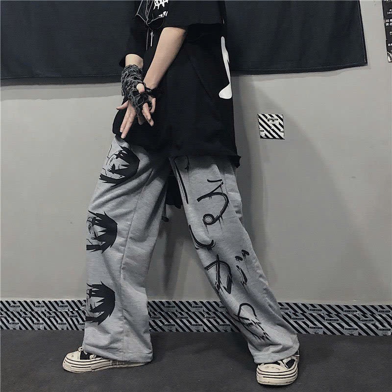 Quần Dài Ống Rộng Form Suông Unisex Vải Nỉ In Hình SAJA NHẬT BẢN Kèm Dây Rút Eo Thế Thao L1