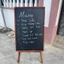 Bảng đen menu khung gỗ màu nâu, mộc tự nhiên dùng cho tiệm Spa, quán ăn, quán cafe, trà sữa, nhà hàng