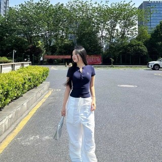 Áo thun babytee ôm body dành cho nữ gồm 6 cúc RN