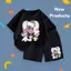 Bộ Tay Ngắn Cho Bé – Hình Hello Kitty Chụp Hình Cùng Nhóm Bạn, Vải Thoáng Mát Mặc Cả Ngày (M 209)