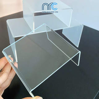 (Xuất hoá đơn VAT) 2 Kệ trưng bày sản phẩm,  Kệ mica trong suốt chữ U, Kệ trưng bày mô hình, mỹ phẩm