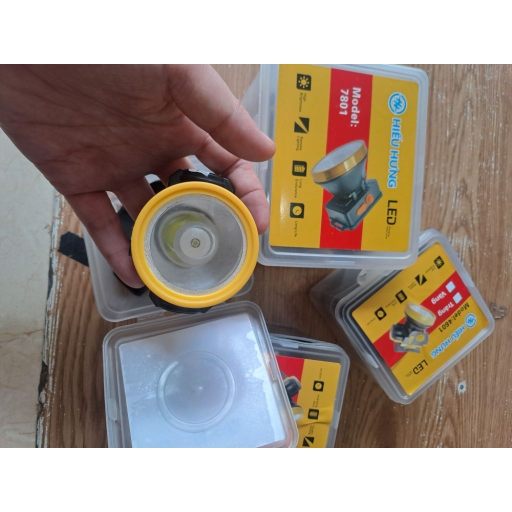 Đèn pin đội đầu siêu sáng hiếu hưng loại to 7801 dằn di, loại bé A4601T