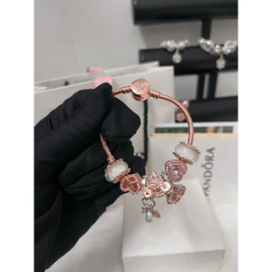 Vòng Tay Nữ Rose Gold Mix Nhiều Charm Phong Cách Thời Trang Phù Hợp Mua Làm Qùa Tặng ( Cần Up Size )