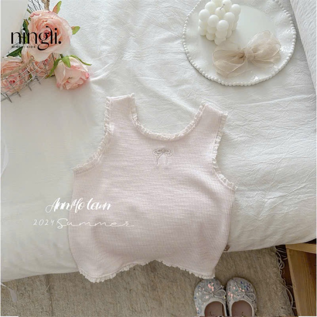 (Order) Áo thun sát nách ren bèo thêu nơ điệu phong cách xinh xắn dành cho bé gái