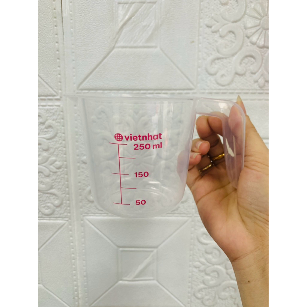 Cốc đong chia vạch 250ml / 500ml – Nhựa trong có tay cầm